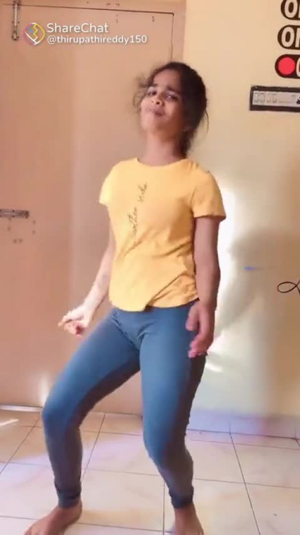 Girl perform a beautiful dance steps